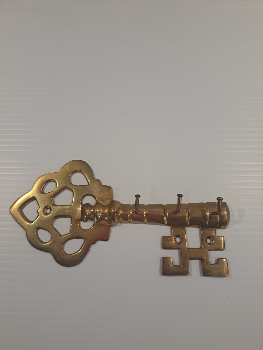 Vtg-Style Brass Skeleton Key Wall Hanger, With 3 Hooks
